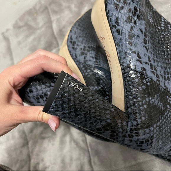 Sam Edelman Blue Snake Skin Print Boot / 8.5 - Picture 11 of 12